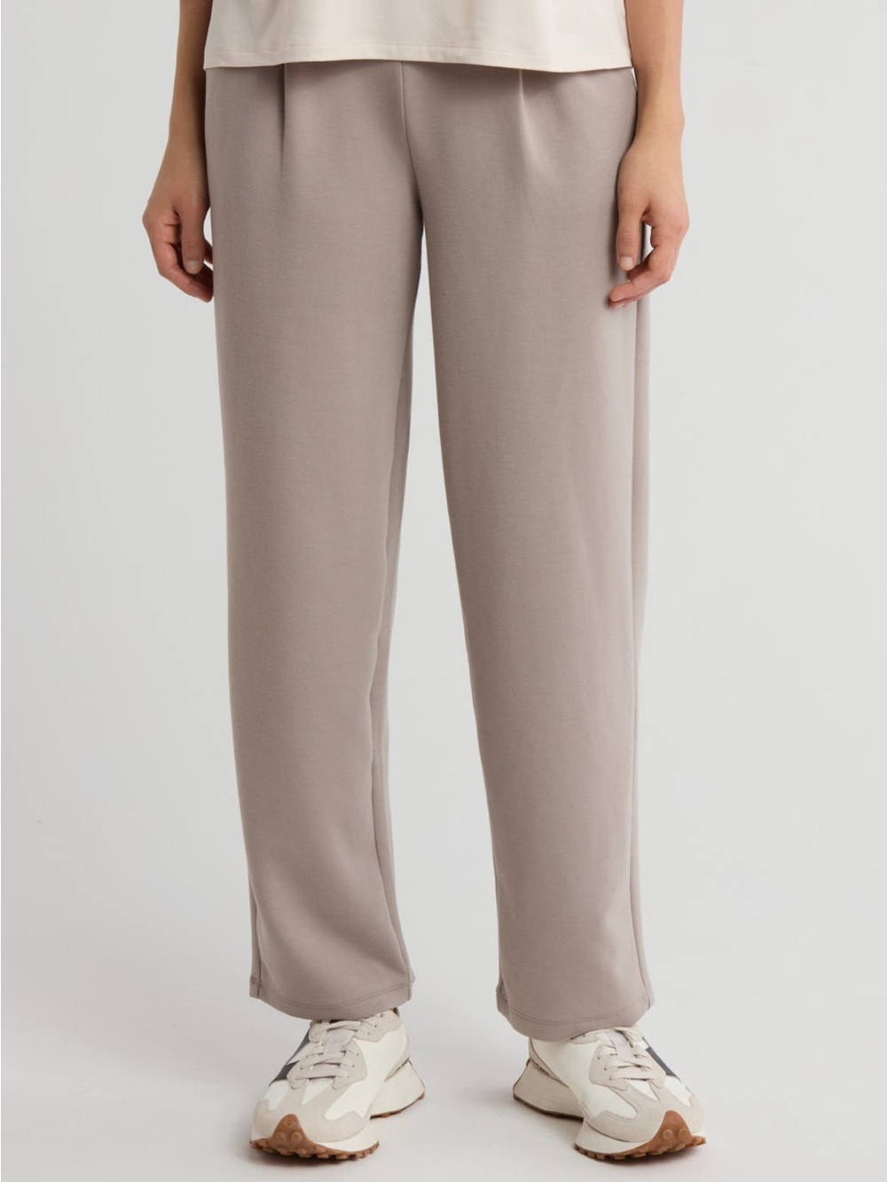 90 DEGREE BY REFLEX Boss Straight Leg
Scuba Knit Pants in Rock Ridge Size L NWT
